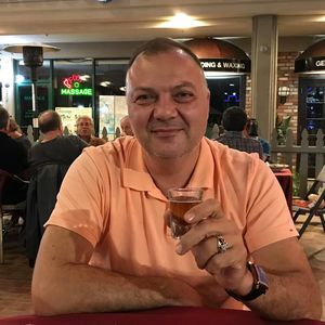 Meet your Posher, George